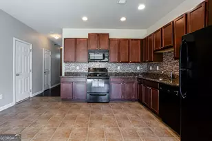 6880 Zaniah Road SW, Atlanta, GA 30331 - Photo 4