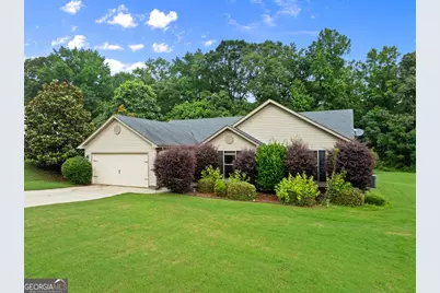 226 Falling Leaf Lane, Winder, GA 30680 - Photo 4