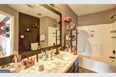 530 Parkway Road, Union City, GA 30291 - Photo 10