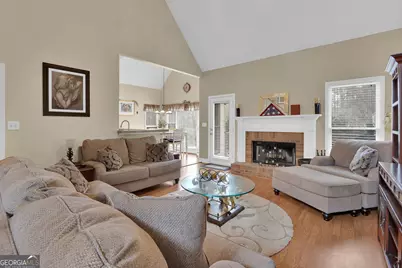 5252 Deep Springs Drive, Stone Mountain, GA 30087 - Photo 6