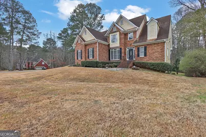 5252 Deep Springs Drive, Stone Mountain, GA 30087 - Photo 2
