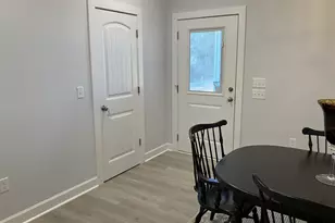 905 SE Wayne Street N St, Darien, GA 31305 - Photo 12