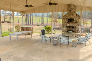 2376 Smokey Rd, Newnan, GA 30263 - Photo 48