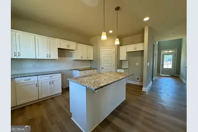 166 Country World Drive, Macon, GA 31211 - Photo 6