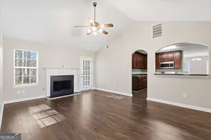 946 Damson Tr, Hampton, GA 30228 - Photo 12