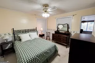 223 N Lake Dr, Sylvania, GA 30467 - Photo 12