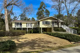 223 N Lake Dr, Sylvania, GA 30467 - Photo 2