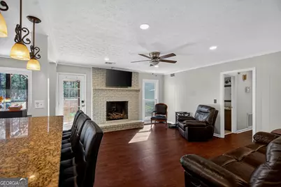 214 Willowcrest Way, Lagrange, GA 30240 - Photo 10