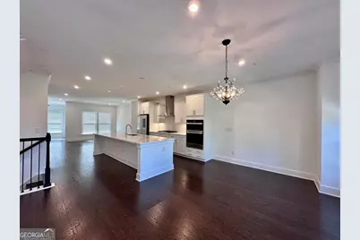 533 Whitlox Road NW, Atlanta, GA 30318 - Photo 6