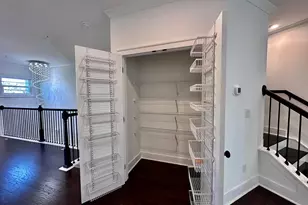 533 Whitlox Rd NW, Atlanta, GA 30318 - Photo 10