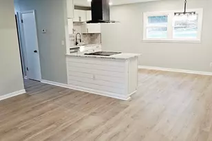 516 W Main St, Hogansville, GA 30230 - Photo 8