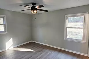 516 W Main St, Hogansville, GA 30230 - Photo 16