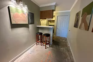 795 Hammond Dr, Sandy Springs, GA 30328 - Photo 10