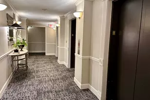 795 Hammond Dr, Sandy Springs, GA 30328 - Photo 2