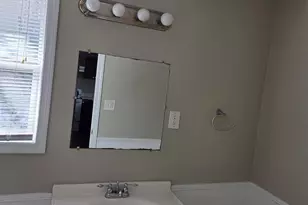 120 S Pine St, Toccoa, GA 30577 - Photo 10