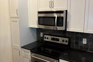 221 Semel Cir NW, Atlanta, GA 30309 - Photo 2