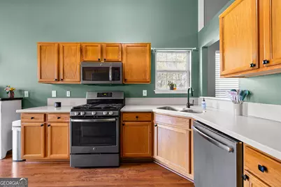 90 Hollow Oaks Court, Newnan, GA 30263 - Photo 10