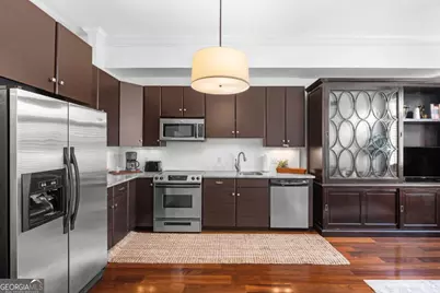 310 W Broughton Street #2012, Savannah, GA 31401 - Photo 4