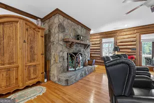 261 McIntosh Cir, Jackson, GA 30233 - Photo 26