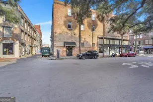 310 W Broughton St, Savannah, GA 31401 - Photo 2