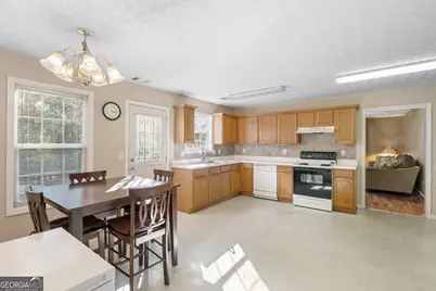 53 Diana Court, Jonesboro, GA 30238 - Photo 6