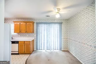 1560 Sweetwater Dr, Warner Robins, GA 31088 - Photo 10