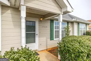 1560 Sweetwater Dr, Warner Robins, GA 31088 - Photo 6