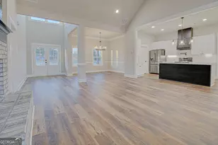 207 Jordan Cofer Rd, Statham, GA 30666 - Photo 2