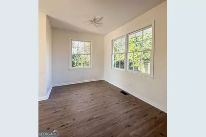 239 E Doyle Street, Toccoa, GA 30577 - Photo 6
