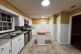 107 Belair Dr, Statesboro, GA 30461 - Photo 16