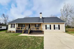 10 Shannons Ln, Comer, GA 30629 - Photo 1