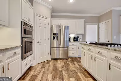 300 Broadmoor Drive, Fayetteville, GA 30215 - Photo 58