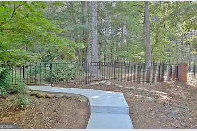 300 Broadmoor Drive, Fayetteville, GA 30215 - Photo 10