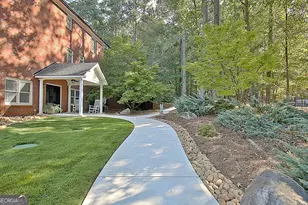 300 Broadmoor Dr, Fayetteville, GA 30215 - Photo 8