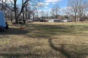 225 Jasper St, Jasper, GA 30139 - Photo 14