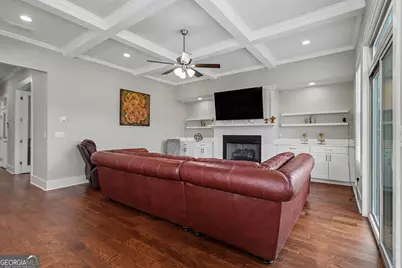 1673 Ware Avenue, East Point, GA 30344 - Photo 8