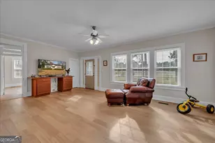 425 S 3rd St, Vienna, GA 31092 - Photo 6