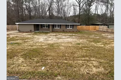 228 Hobbins Drive, Dublin, GA 31021 - Photo 1
