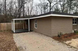 228 Hobbins Dr, Dublin, GA 31021 - Photo 2