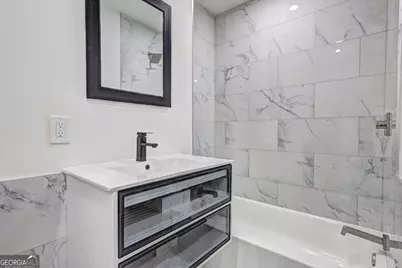 7340 Chalk Way, Riverdale, GA 30296 - Photo 10