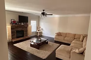 3863 Dragon Fly Ln, Loganville, GA 30052 - Photo 8