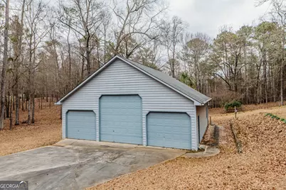 6137 Wesleyan Drive N, Macon, GA 31210 - Photo 4