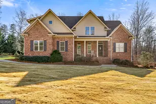 263 Woodmont Dr, Cornelia, GA 30531 - Photo 2