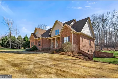 263 Woodmont Drive, Cornelia, GA 30531 - Photo 4