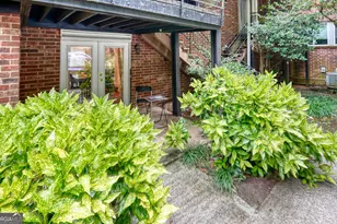 4266 Roswell Rd NE, Atlanta, GA 30342 - Photo 16