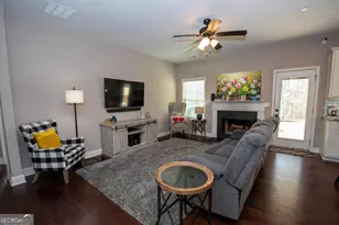 1410 Parkway Dr, Griffin, GA 30223 - Photo 10