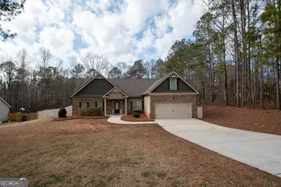 1410 Parkway Drive, Griffin, GA 30223 - Photo 2