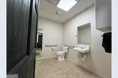 107 Corporate Park East Drive, Lagrange, GA 30241 - Photo 20