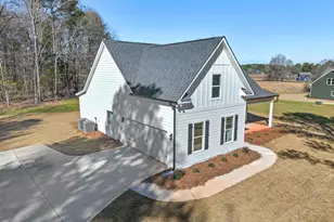 51 Oak Rd, Locust Grove, GA 30248 - Photo 4