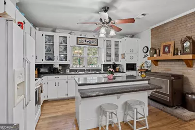 2037 Jeff Davis Road, Thomaston, GA 30286 - Photo 14